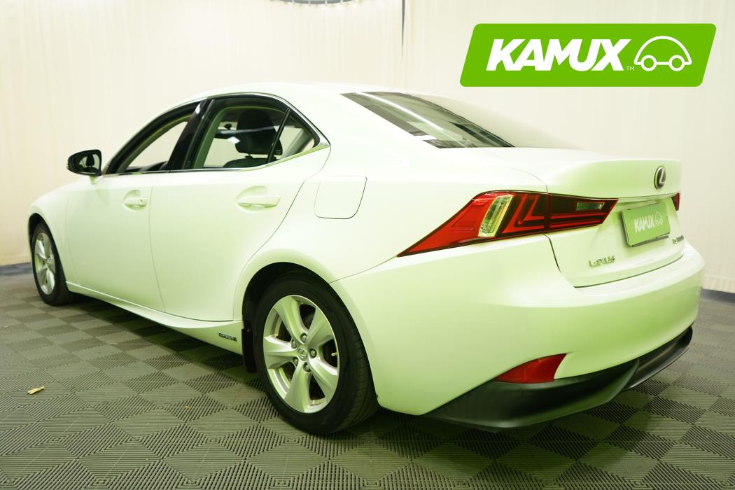 Lexus IS 2013
