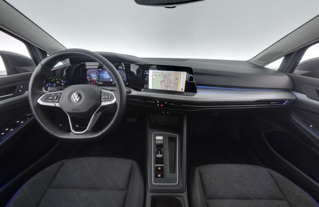 Volkswagen Golf 2021