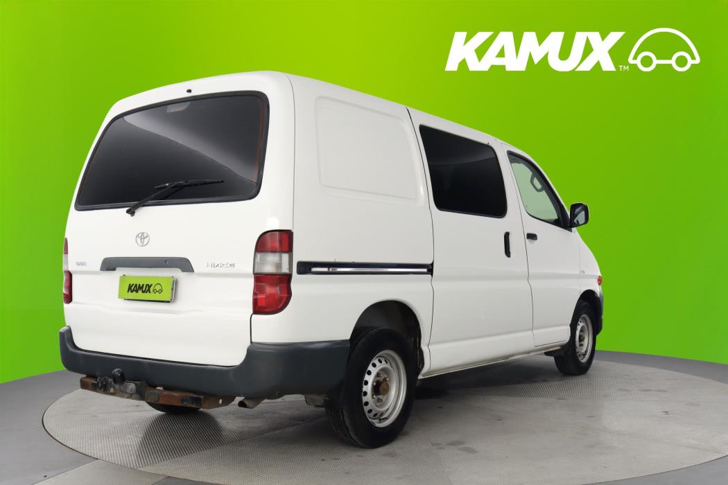 Toyota Hiace 2005