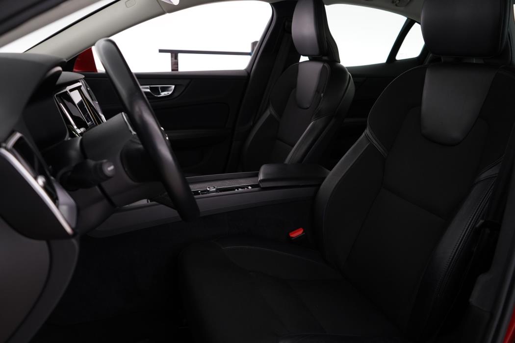 Volvo S60 2021