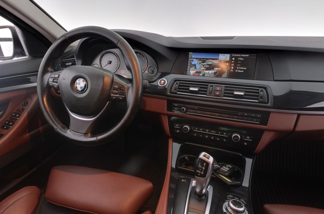 BMW 525 2011
