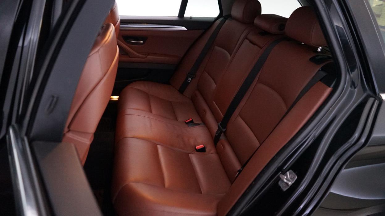 BMW 525 2011