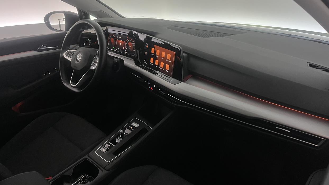 Volkswagen Golf 2021