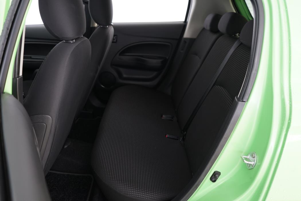 Mitsubishi Space Star 2015