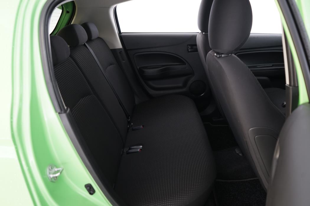 Mitsubishi Space Star 2015