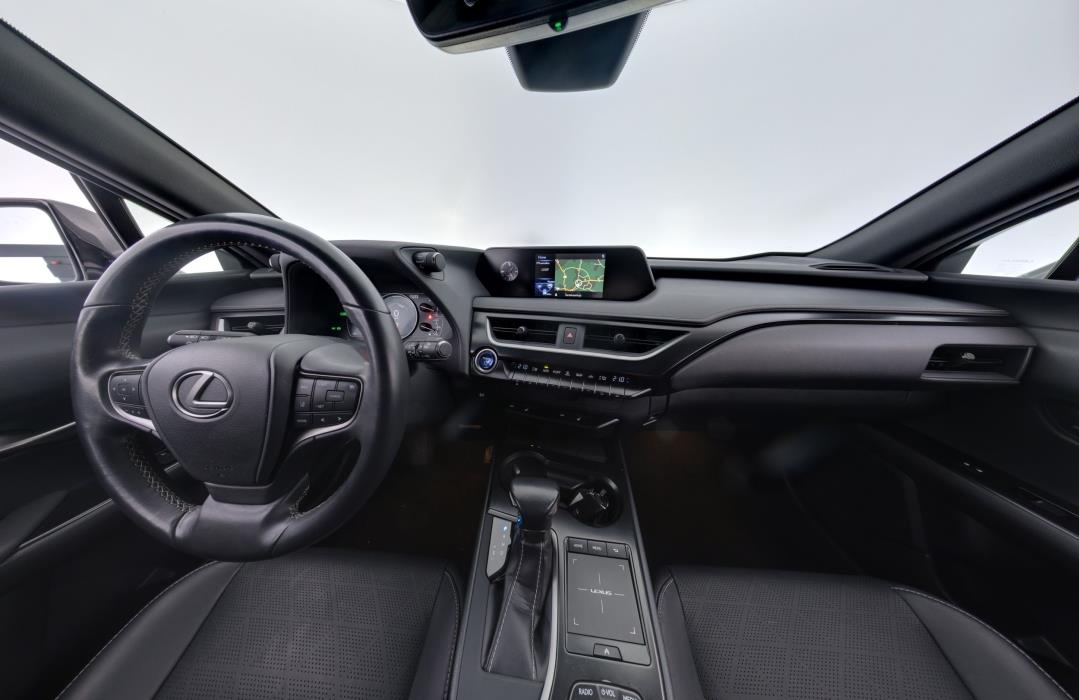 Lexus UX 2019