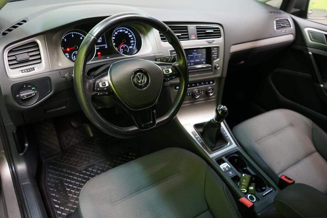 Volkswagen Golf 2014