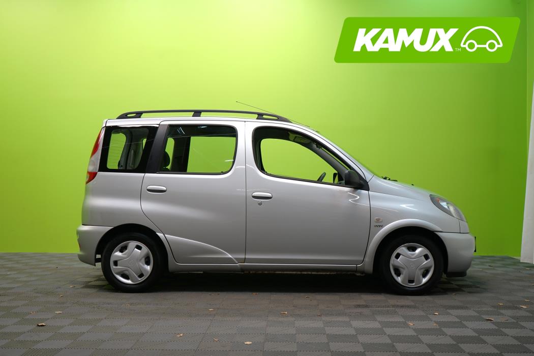 Toyota Yaris Verso 2002