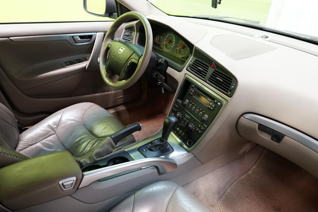 Volvo XC70 2006