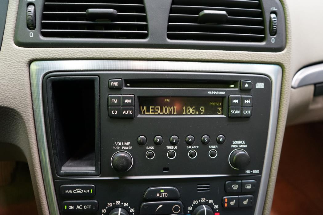 Volvo XC70 2006