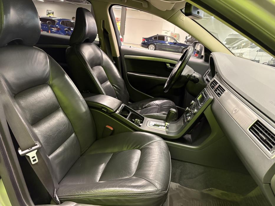 Volvo XC70 2008