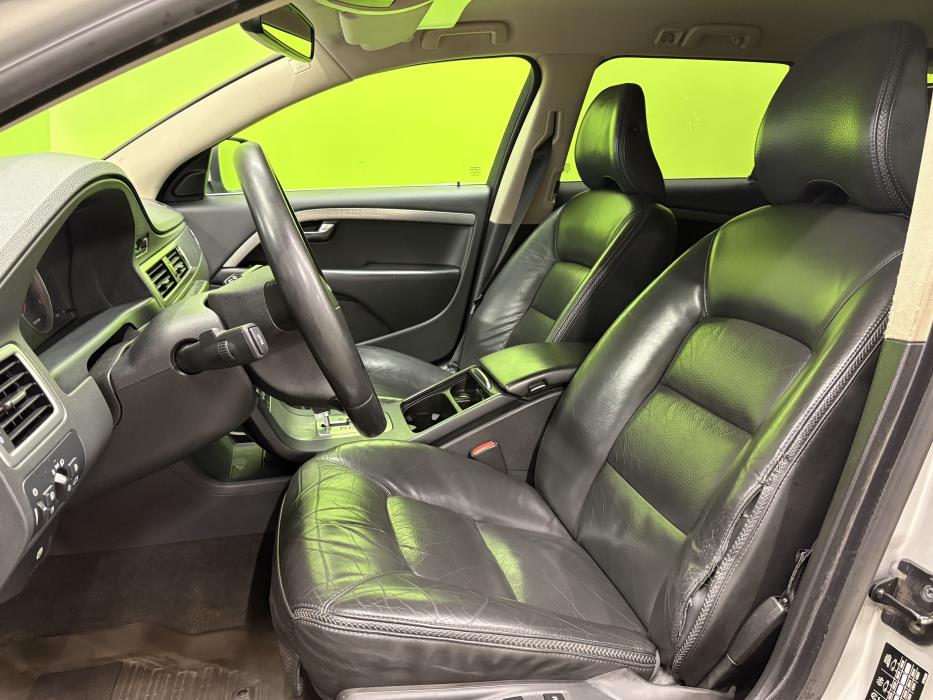 Volvo XC70 2008