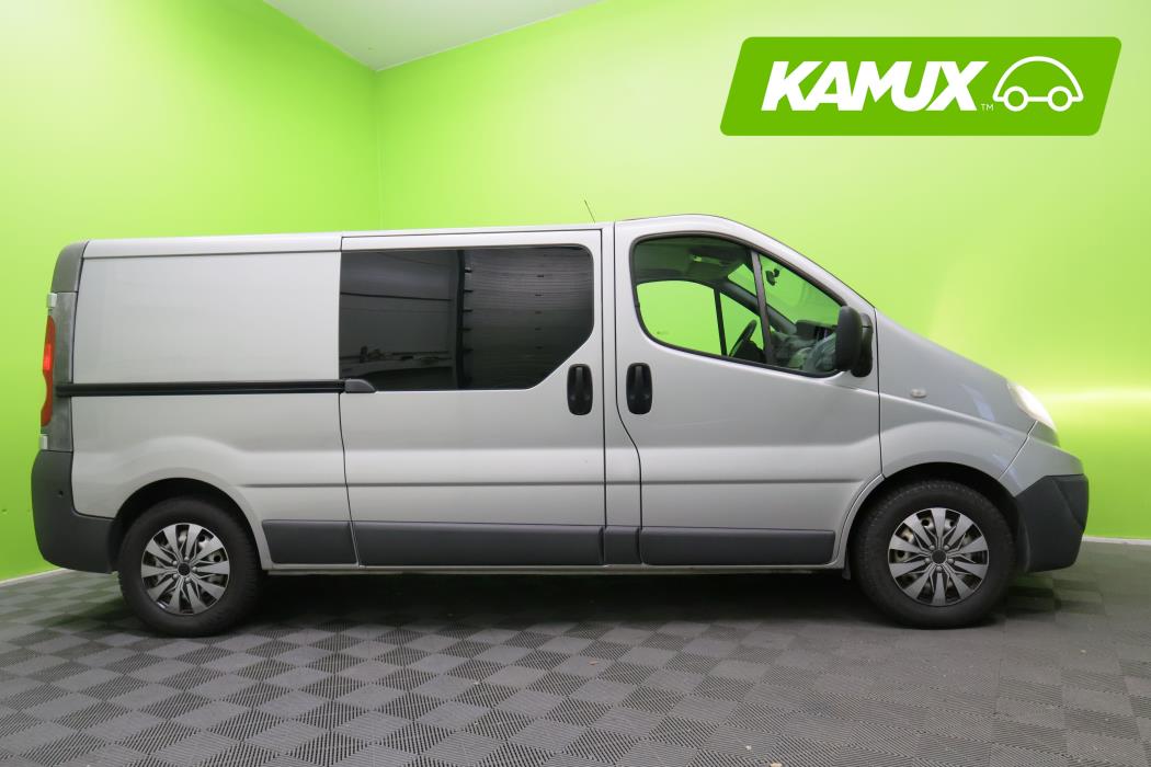 Renault Trafic 2012