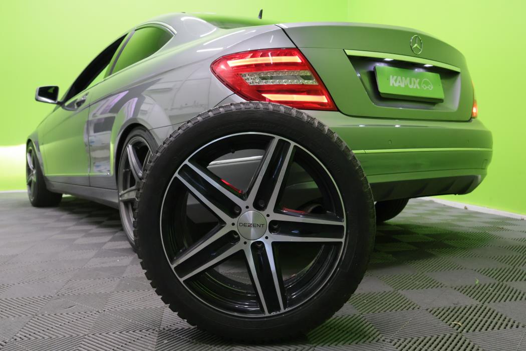 Mercedes-Benz C 2011