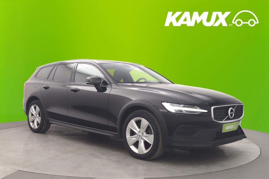 Volvo V60 Cross Country 2022