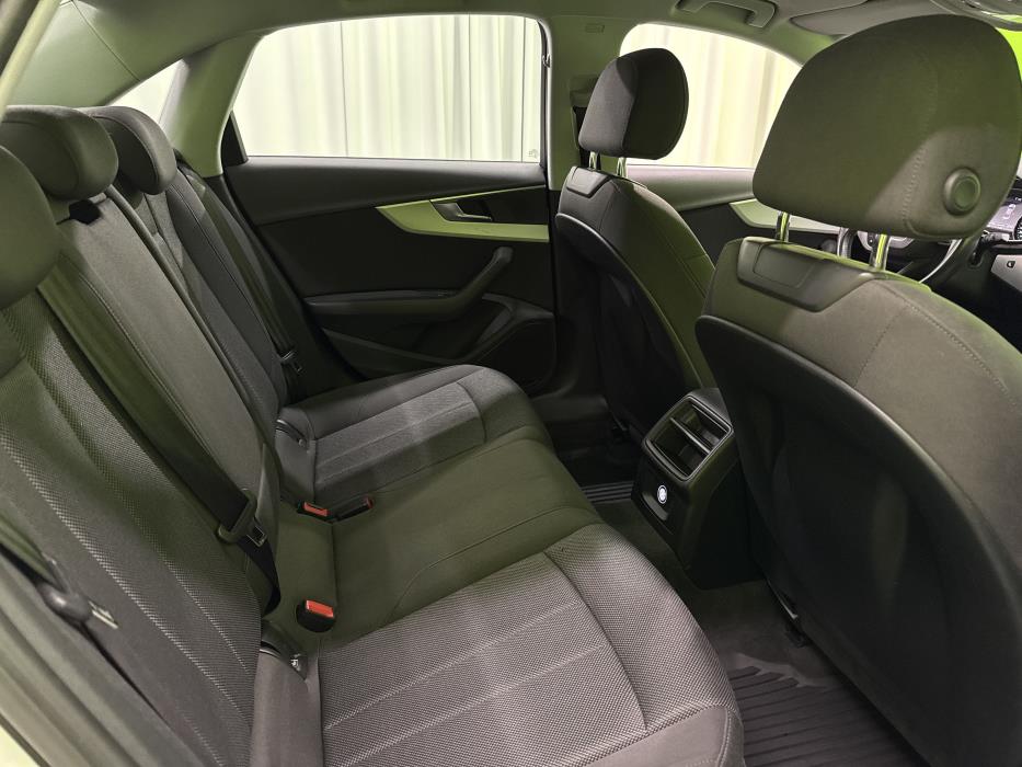 Audi A4 2016