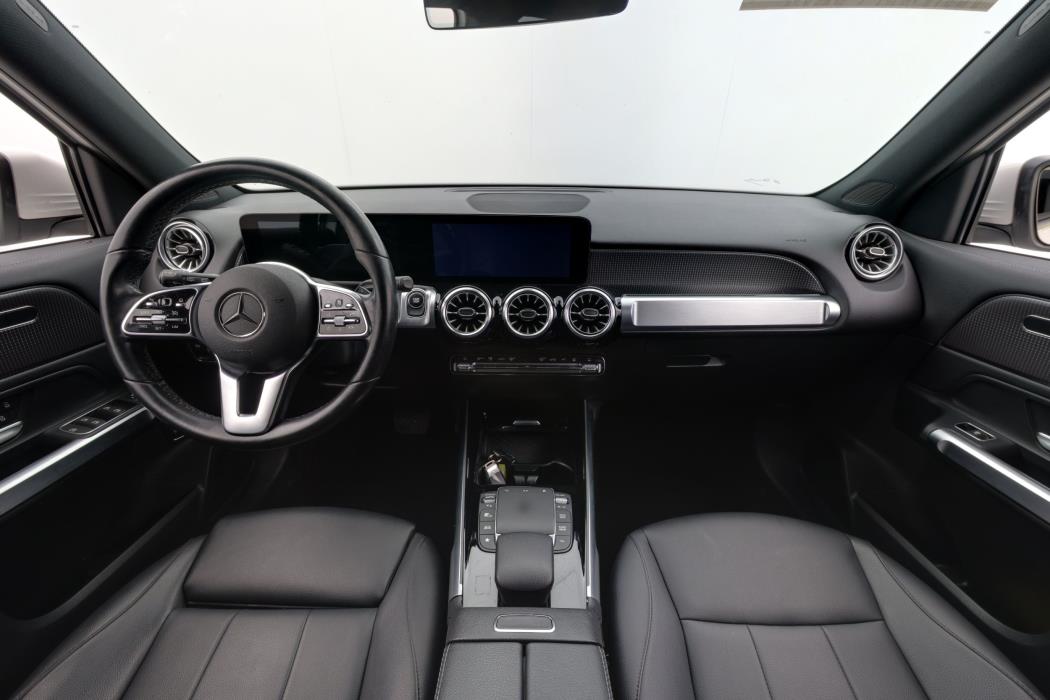 Mercedes-Benz EQB 2022