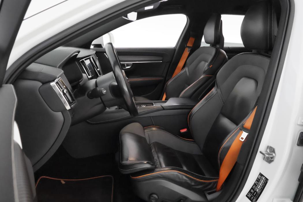 Volvo V90 Cross Country 2018