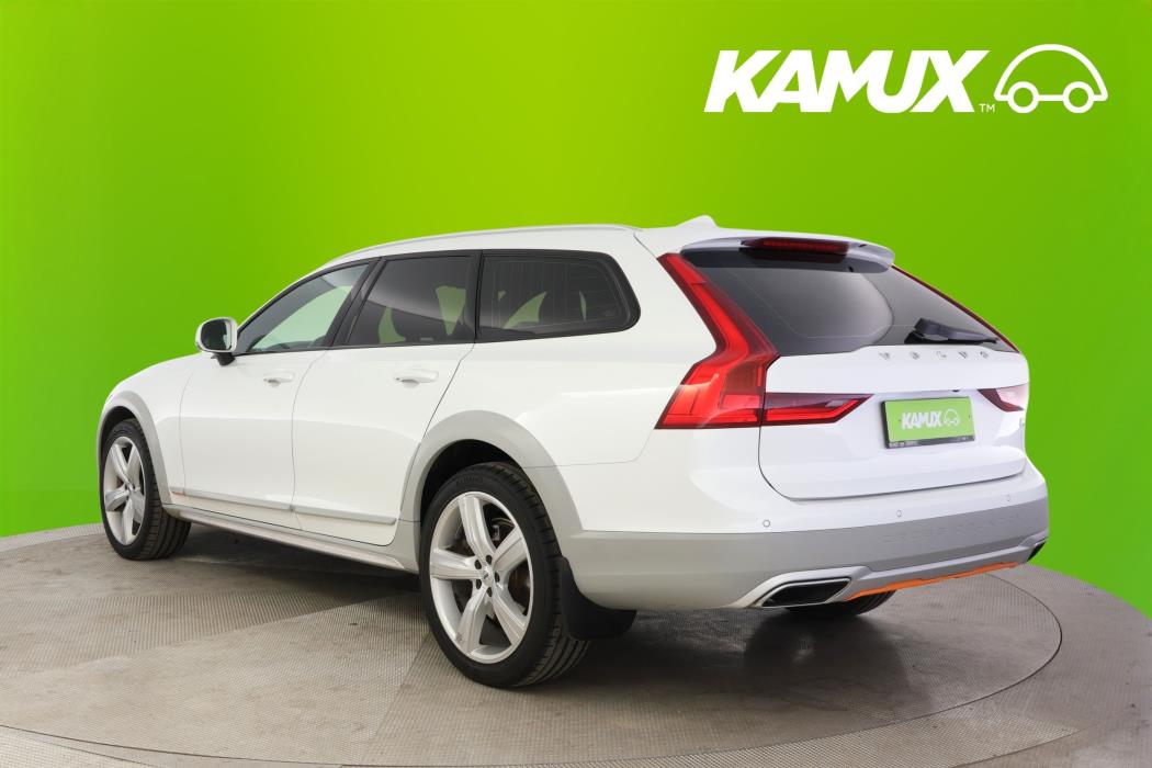 Volvo V90 Cross Country 2018