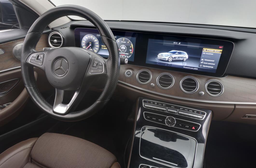 Mercedes-Benz E 2016