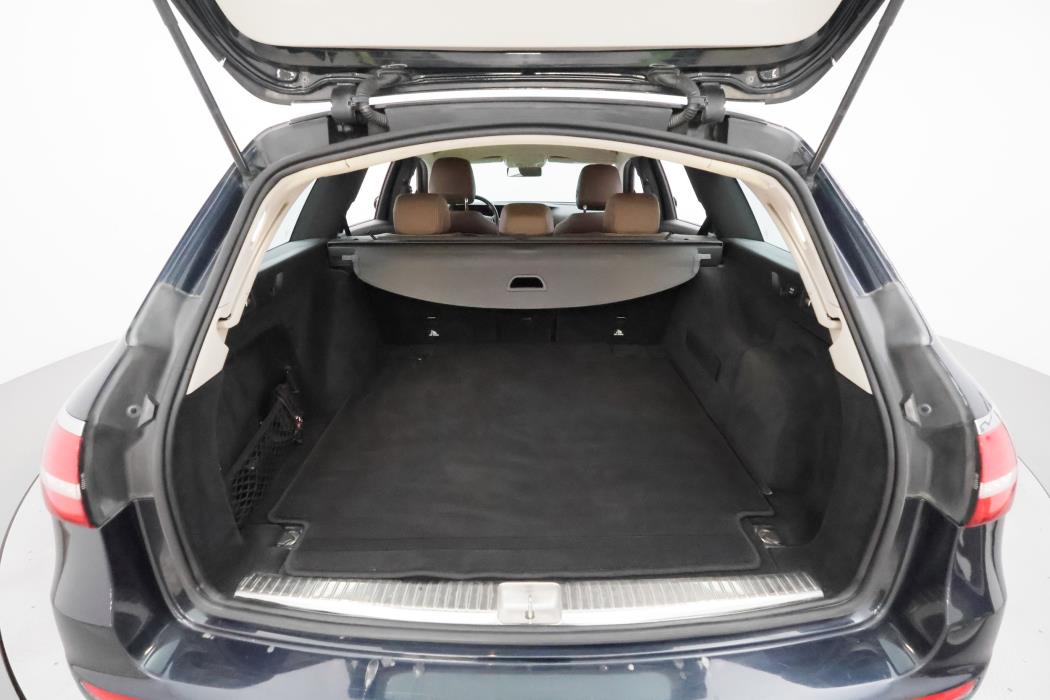 Mercedes-Benz E 2016