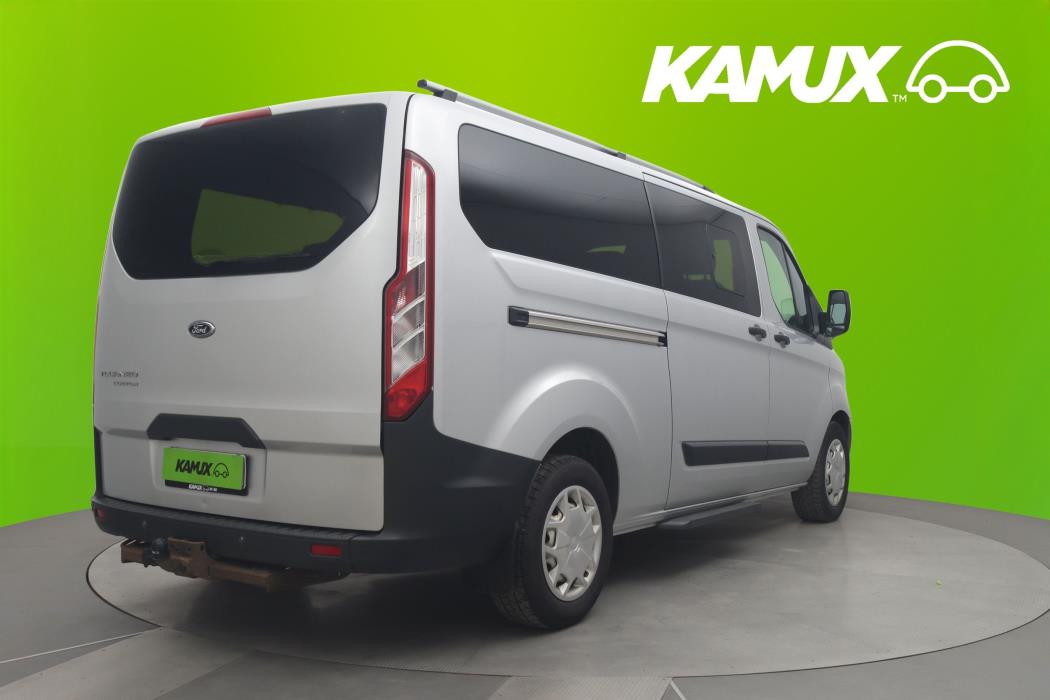 Ford Tourneo Custom 2017