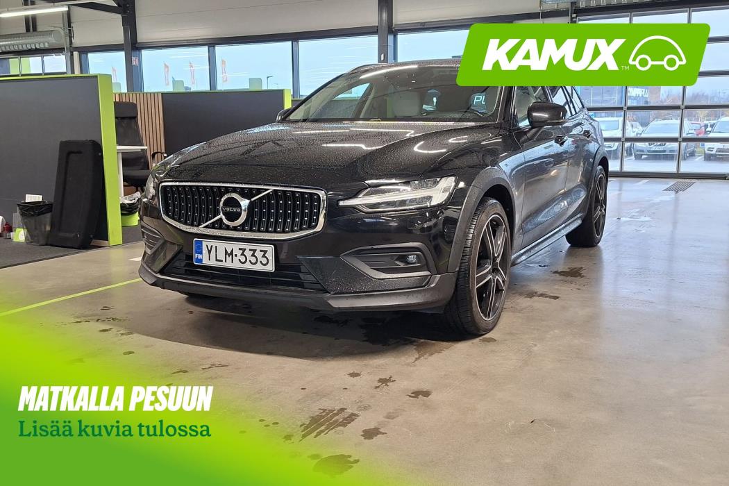 Volvo V60 Cross Country 2022