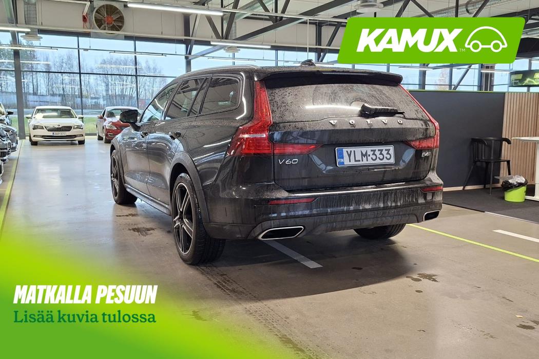 Volvo V60 Cross Country 2022