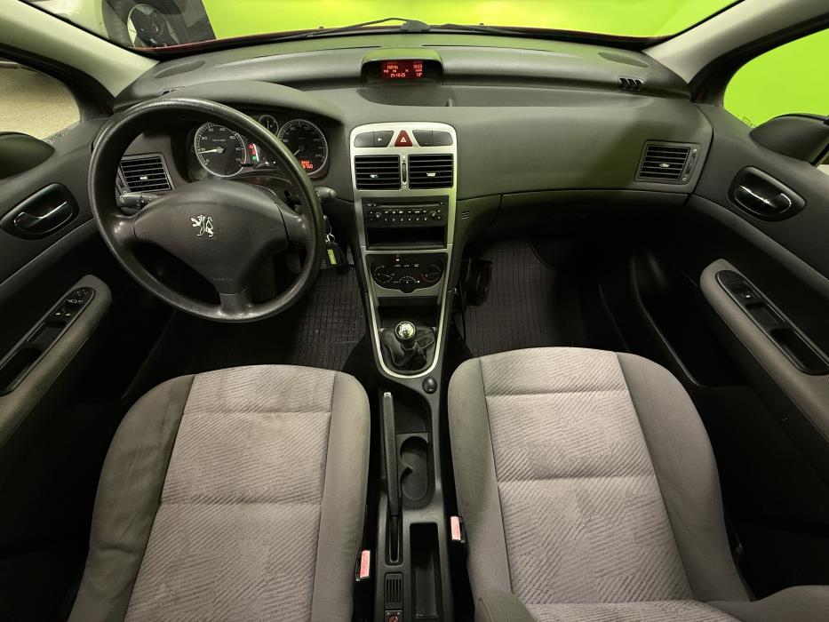 Peugeot 307 2004