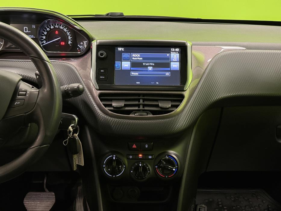 Peugeot 2008 2015