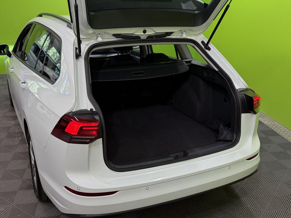 Volkswagen Golf 2023