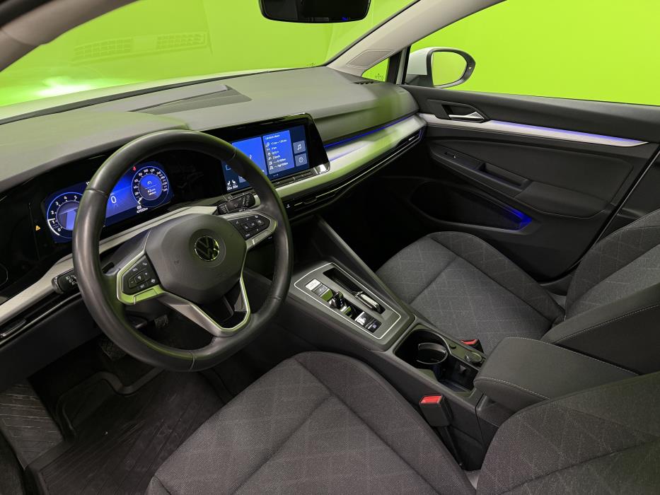 Volkswagen Golf 2023