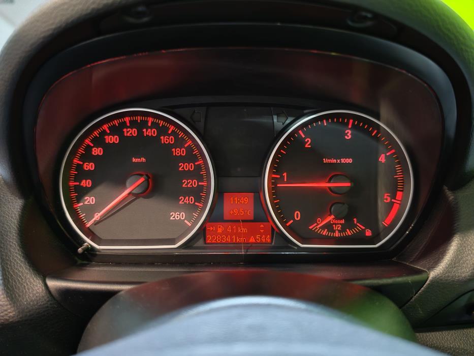 BMW 120 2009