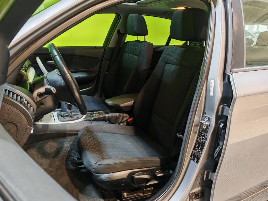 BMW 120 2009