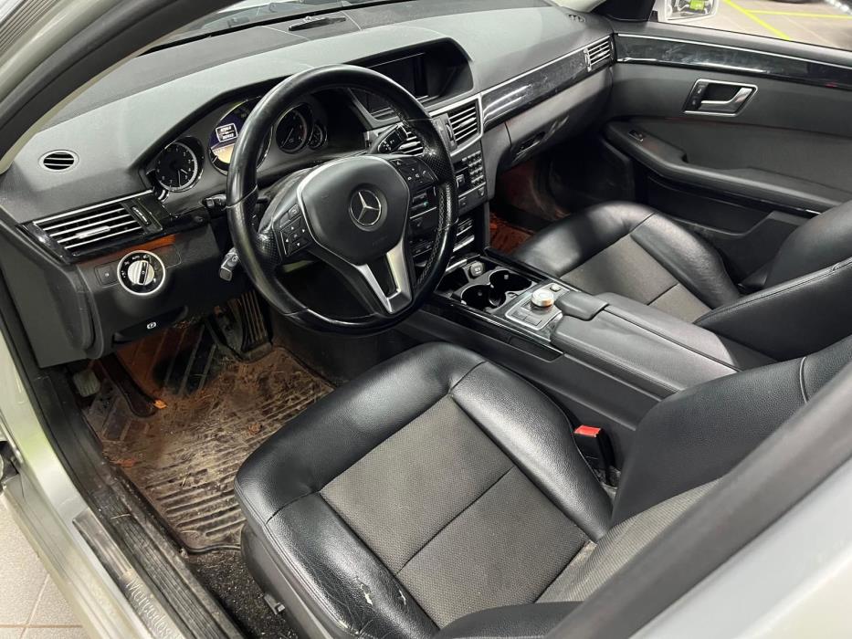 Mercedes-Benz E 2012