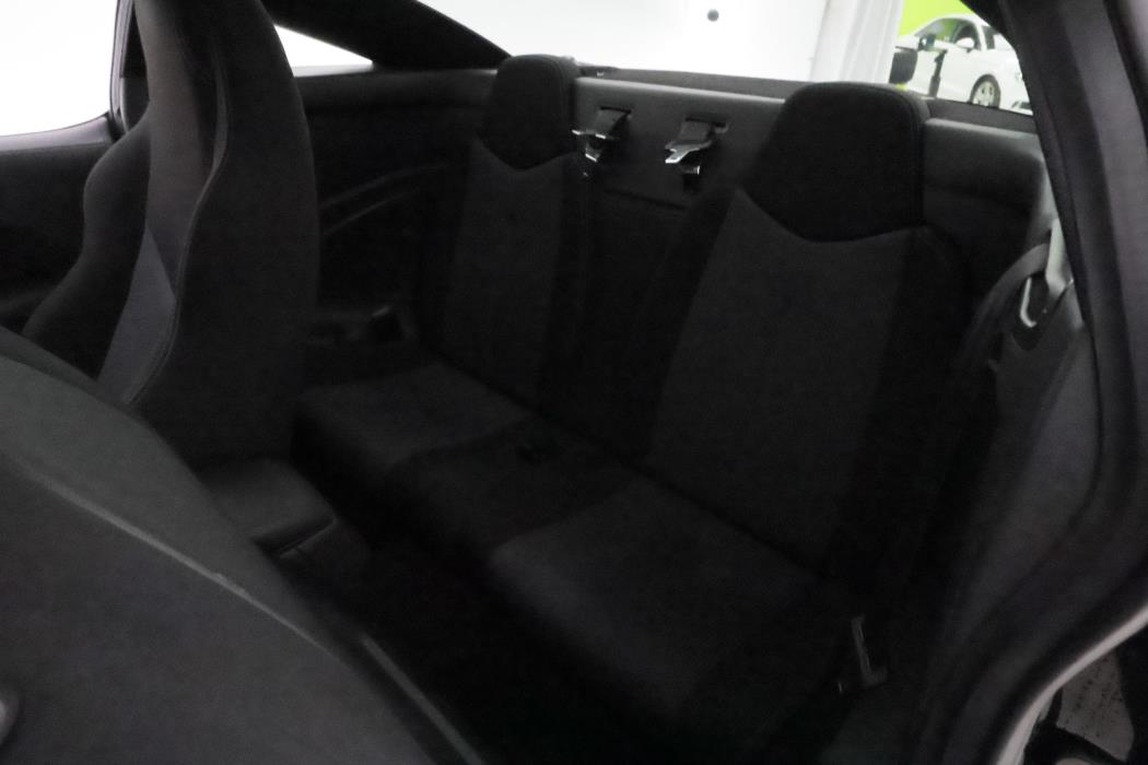 Peugeot RCZ 2011