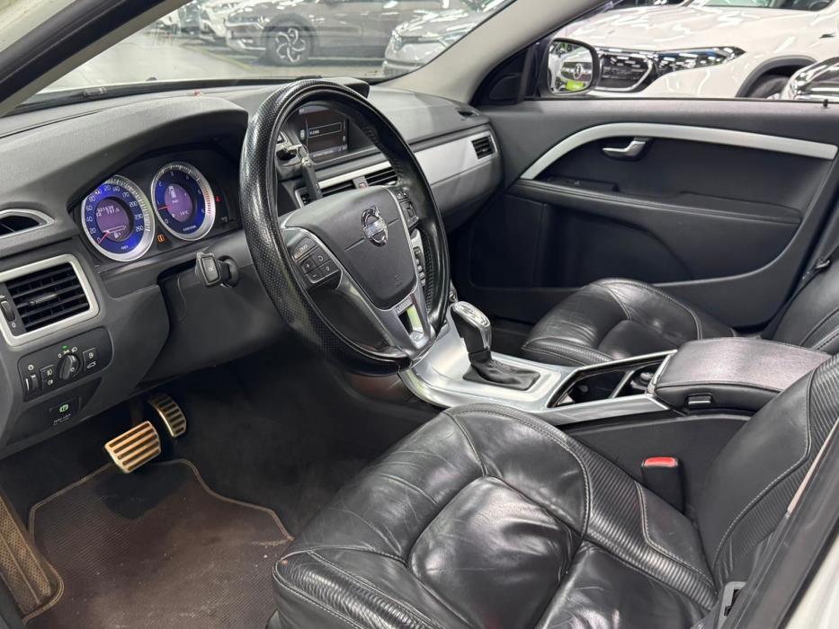 Volvo V70 2013