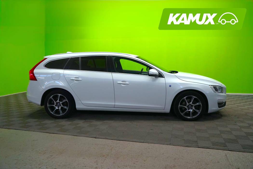 Volvo V60 2015