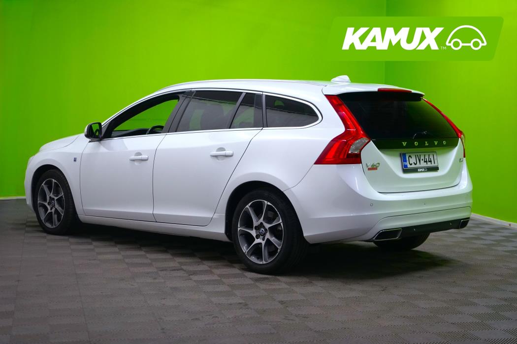 Volvo V60 2015