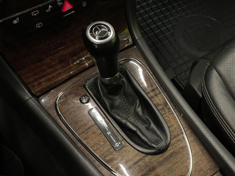 Mercedes-Benz E 2008