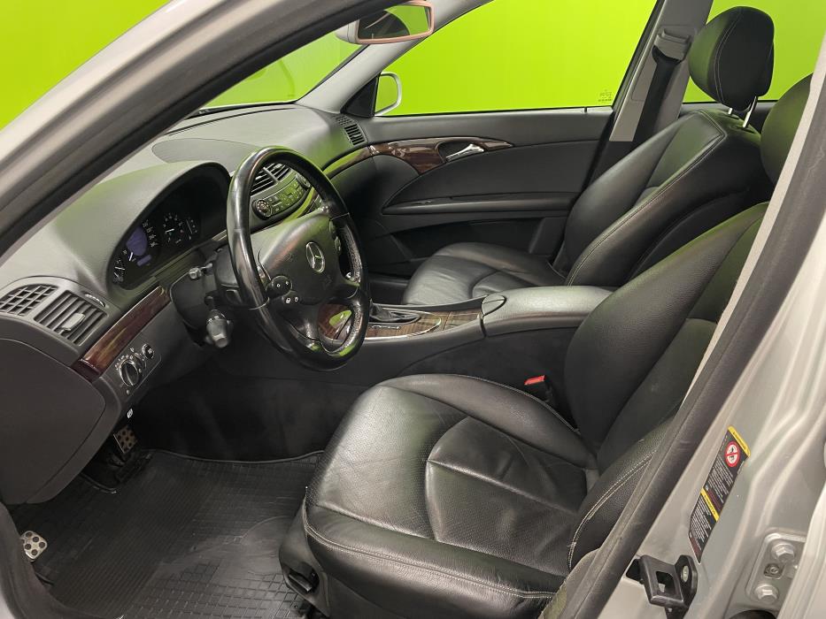 Mercedes-Benz E 2008