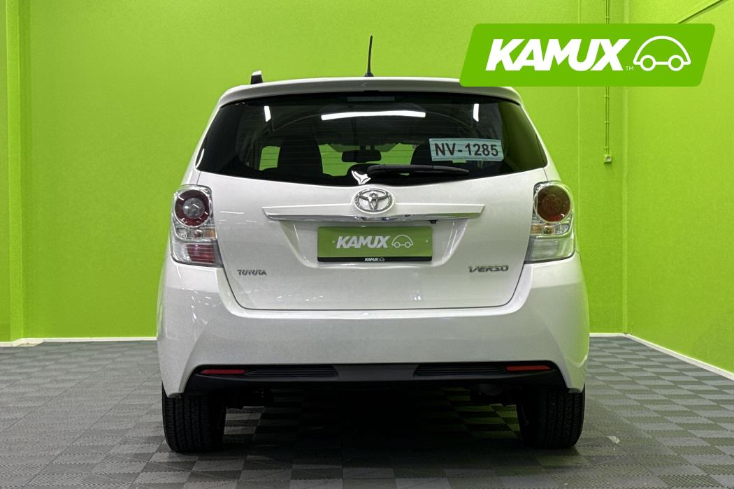 Toyota Verso 2015