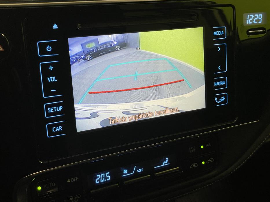 Toyota Auris 2016