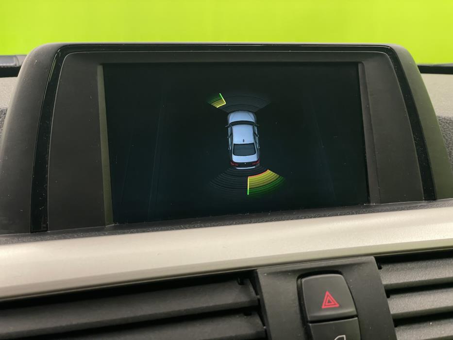 BMW 320 2018