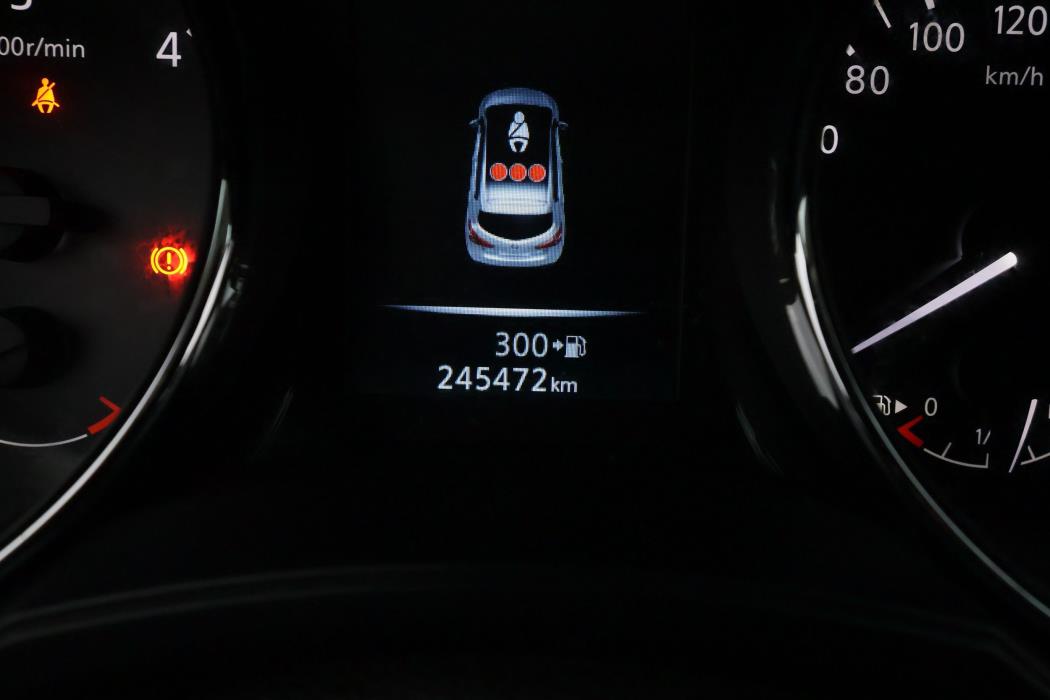 Nissan Pulsar 2015
