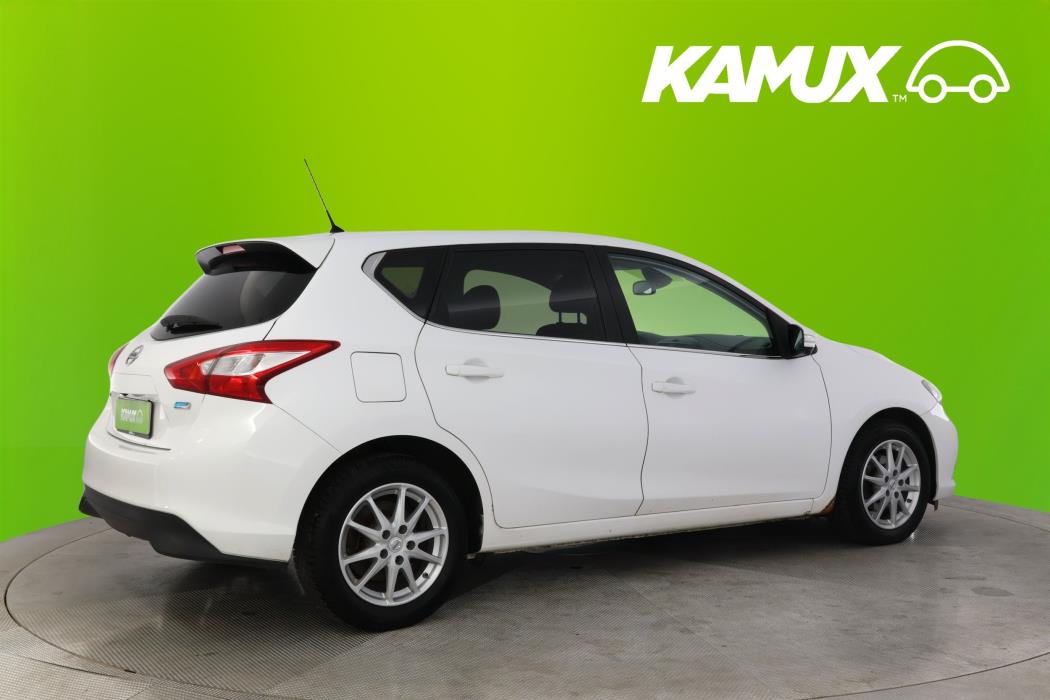 Nissan Pulsar 2015