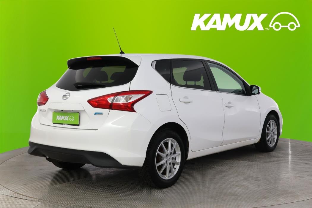 Nissan Pulsar 2015