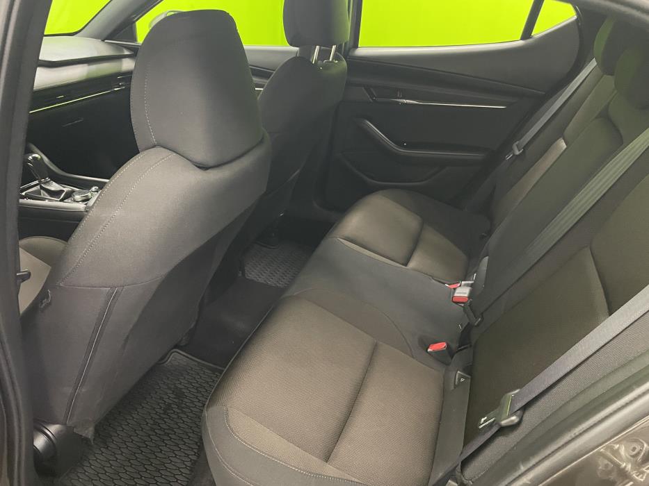 Mazda 3 2019