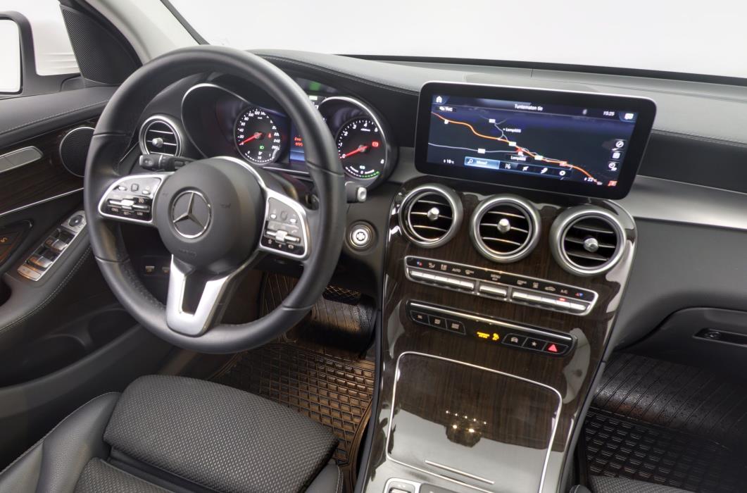 Mercedes-Benz GLC 2021