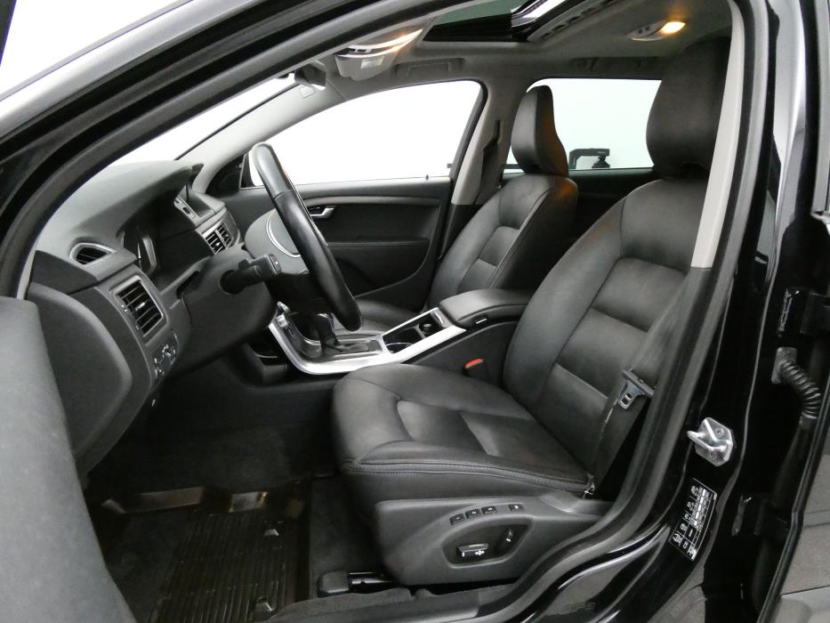 Volvo XC70 2015
